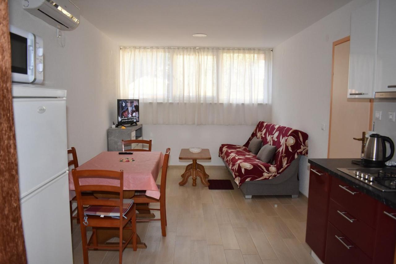 Apartments Sime Soline Biograd Na Moru Chambre photo